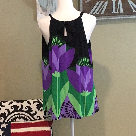 Axcess (A Liz Claiborne Company) Sleeveless top - Picture 2 of 2